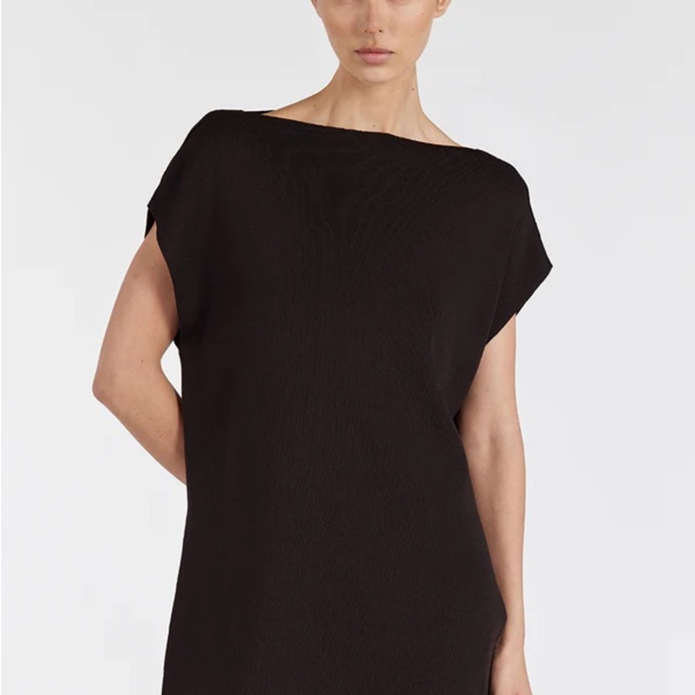 DISSH Black Women's Top